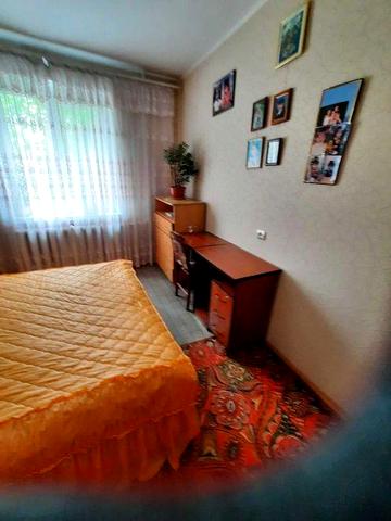 Здам 1-кімнату  (15 м²), мкрн Захисників України (Малікова)