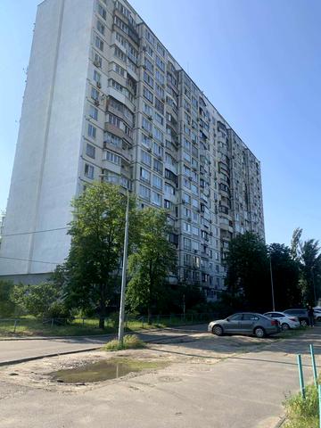 Березняківська вул., 36