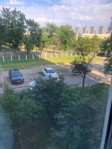 Однакомнатная Березняковськая  сдам  квартиру