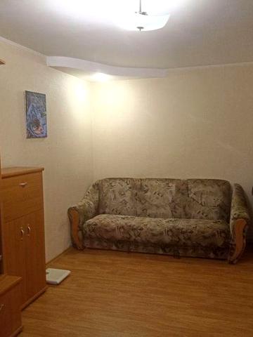 Продам 1к квартиру Поля пр. 98