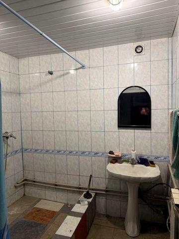 Срочно продам двух поверхова будівля  з усіма зручнастями для проживаня