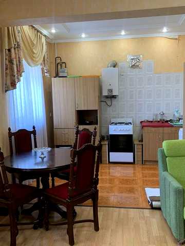 Продам 3-кімн.кв. по Перемоги, центр