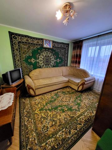 Симона Петлюри вул. (), 34