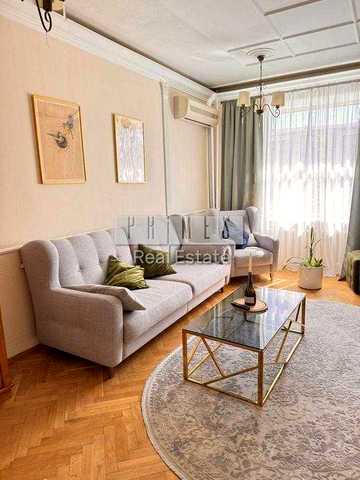 Продаж 5к квартири, сталінка, Печерський район, Миколи Міхновського 9