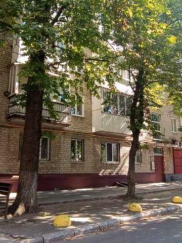 Без комісії! Центр, вулиця Шевченка, 2х кімнатна квартира в цегляному будинку.