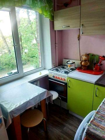 Здам 1кв. на Метробудівській 8