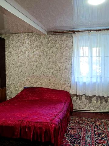 Продається окремий будинок в с. Дмитрушки 8 км від Умані. Розглядаємо продаж за держпрограмами