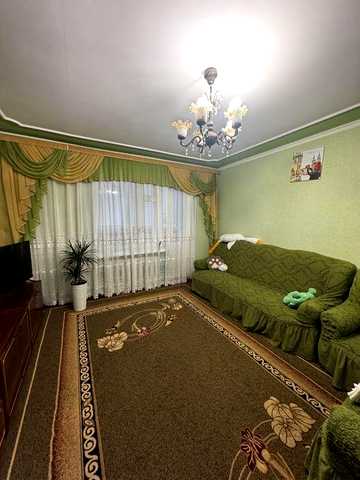 Продам квартиру 3 кімнатна