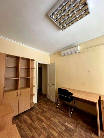 Оренда 45 м2 Центр Гоголівська 9б Шевченківський район