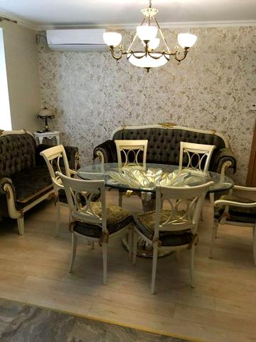 Соборності 40 д охорона , парковка гарний стан