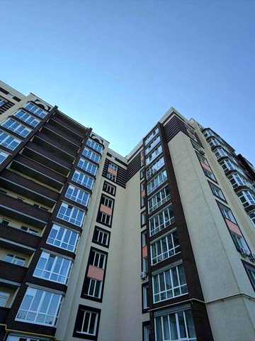 Продаж 2к квартири Виставка ЖК Барбарис