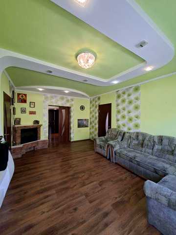 Продам сучасний будинок у топовій локації міста, район центрального ринку,завод Дизельмаш.