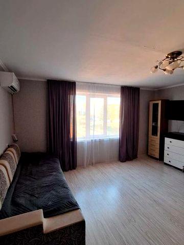 Продаю 1 кімнатна квартира ЖК Діброва 13