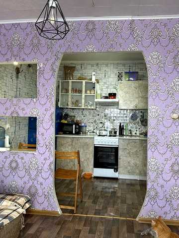 Продам квартиру ( колишній гуртожиток)