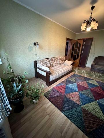 Однокімнатна квартира В.Червонія. Чайка