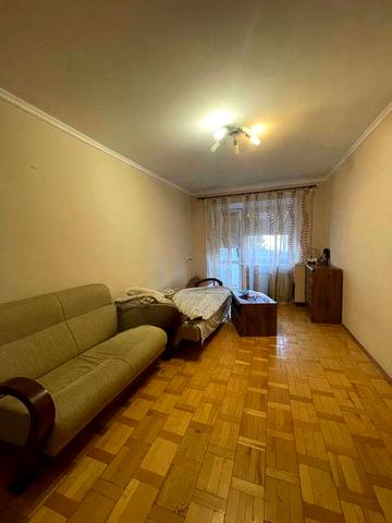 Здається 3к.квартира рн Променя можна для дівчат студенток