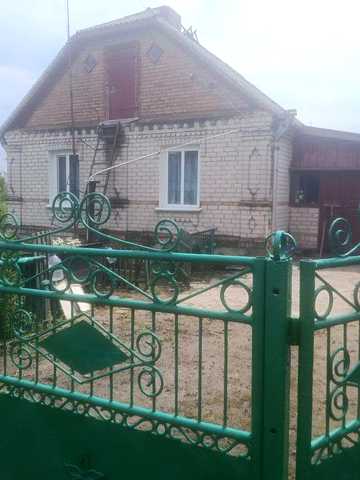 Продам жилий будинок