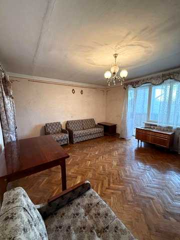 Продаж 1-кімнатної Брошнів-Осада