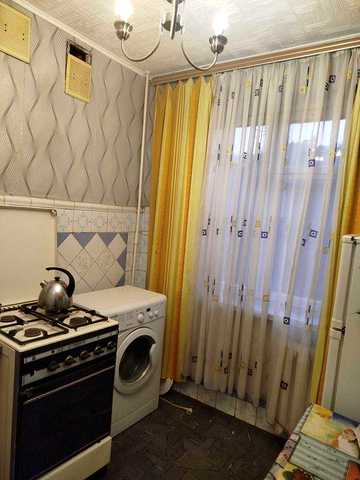 Продам 1к квартиру ТРК "УКРАїНА"
