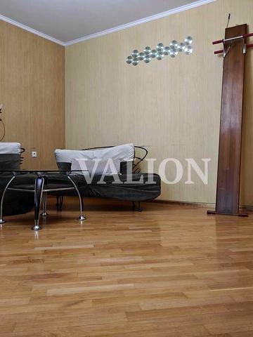 БЕЗ% Продаж 2 кімнатної квартири 82м2, проспект Миколи Бажана 14, метро Осокорки є генератор