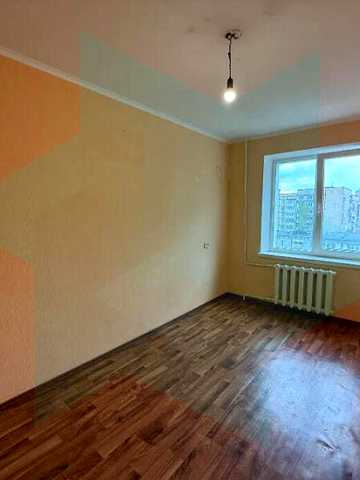 Продаж 3к Квартира Холодильна вулиця