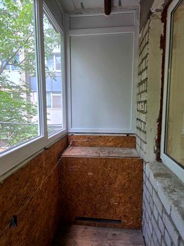 Довготривала оренда 2к квартири на просп. Центральний -6000 грн