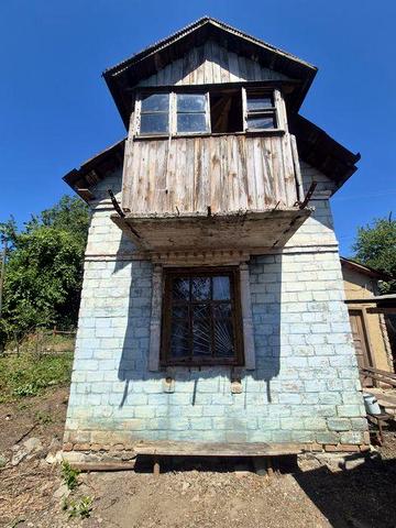 Дачний участок з будинком з пічним опаленням та двома підсобними приміщеннями

М. Умань СТ "Машинобудівник"