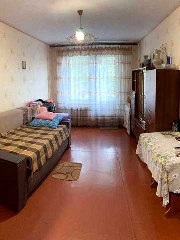 Продам 3 ком. квартиру м. Зміїв