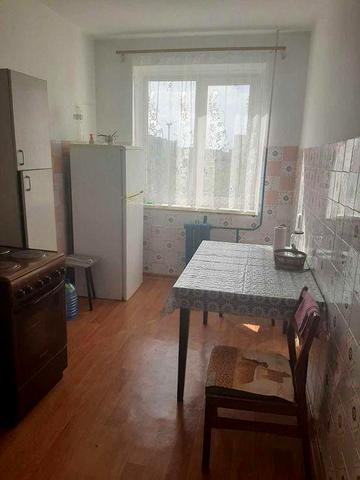 квартира оренда больше года