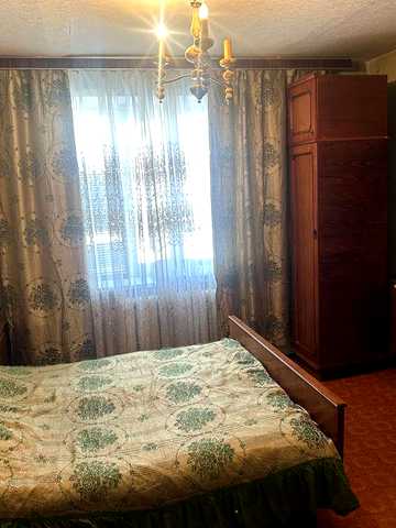Продам 3-кімнатну квартиру в центрі міста