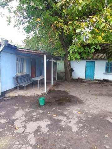 Продається господарство в с.Хрінники по вул. І.Франка