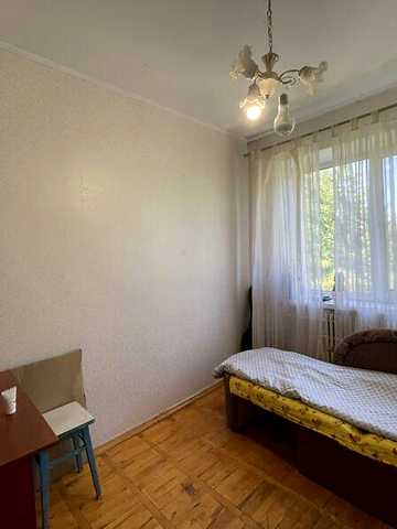 Продаж 3к Квартира Лепкого Богдана вулиця