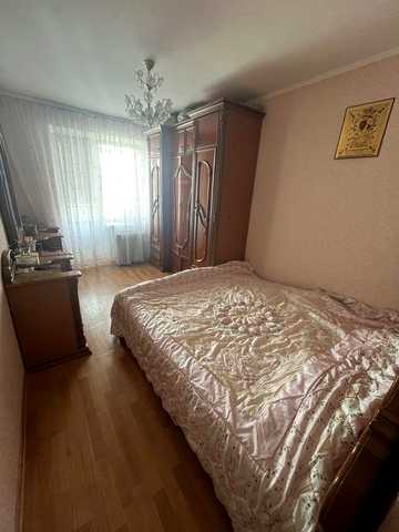 Продам 3-кімнатну квартиру. Вул.Грецька,20.