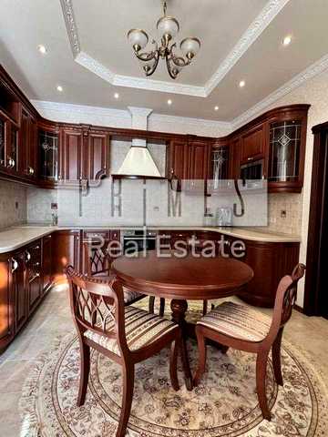 Продаж 3к квартира, вул. Старонаводницька 6б, Печерська