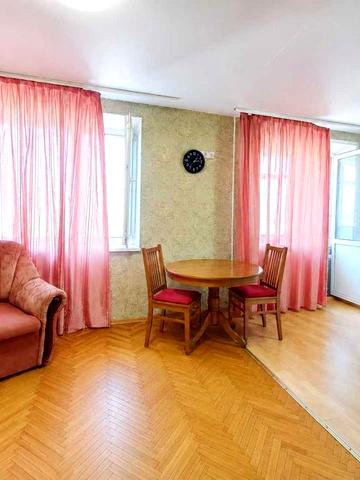 Простора квартира-студія, 40 м2, пр. Оболонський, м Мінська - 5 хв
