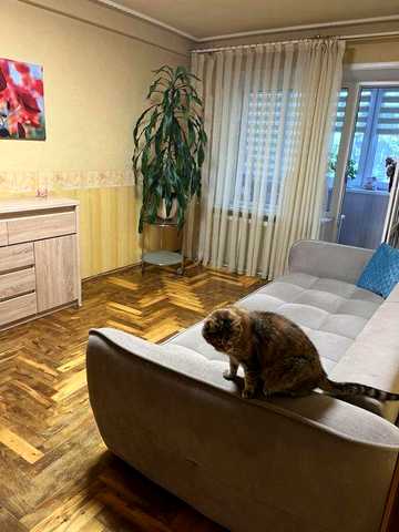Продам 3 к квартиру Космос 5/9 по ул . Чумаченка