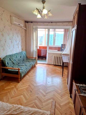 2-квартира вул.Малишка Дарницький бульв. метро Дарниця поруч