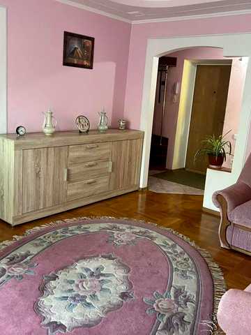 Продам 3к квартиру в центрі міста