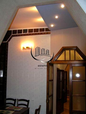 Сдам 5 комн. квартиру, Центр