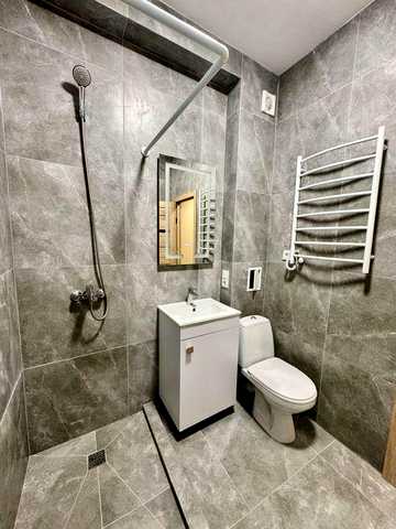 Продам 3х ком квартиру с ремонтом Тополь / Опытный