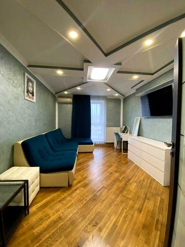 Оренда 2кімнт квартира, Коновальця 120