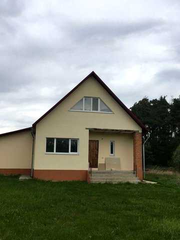 Новий будинок біля лісу Тростянець, 1 спальня+гараж + другий поверх