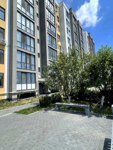 Продам велику 1к квартиру з гарнрим ремонтом 53 м2 та автономність,газ,резервне живлення.