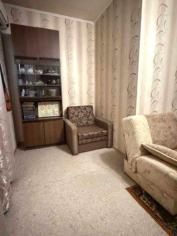 Продам квартиру метро Масельского! ул. Мира 6