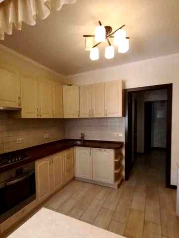 Продам 3 к. квартиру 73м2 в м. Вишневе, вул. Південна, 17