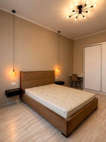 Продам 1-кімнатну квартиру 37,2 м² | Дизайнерський ремонт | 2 поверх