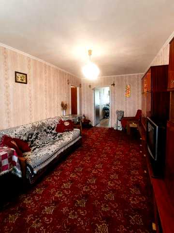 Продається 2-х кімнатна квартира