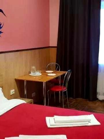 Оренда смарт квартири у приватному гостьовому домі, Софіївська Борщагівка. Житло помісячно, довгостроково.