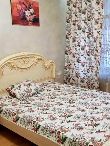 Всеволода Змієнка вул., 25