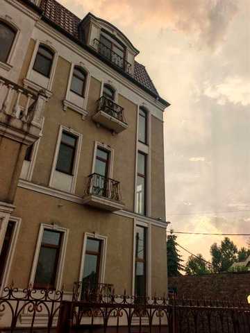 Оренда  Троєщина клубний дім вул.Н.Дровняка.